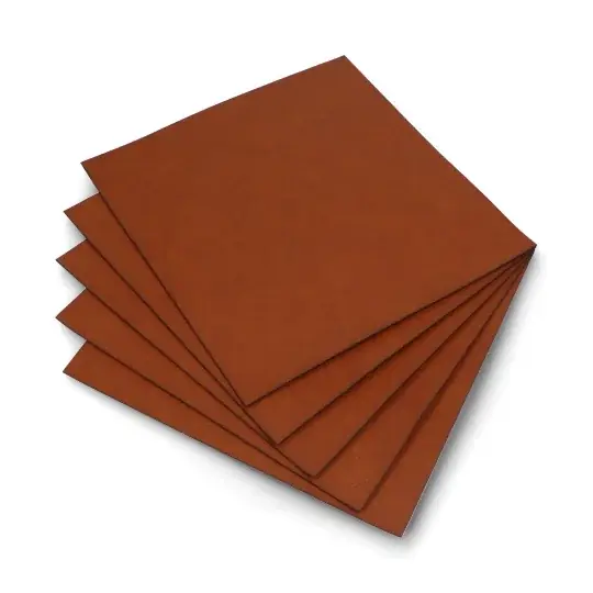Koupit Online Kůže pro gravírování - skořicově hnědá - 300x300mm - 5ks.